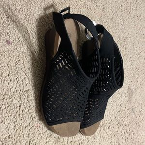 These are dress shoes they are cute and comfortable.